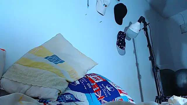 ADAM HOT online show from 11.06.25