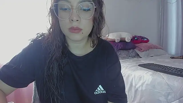 HARLEYNAPIER online show from 04.04.26