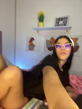 sofi cute01 online show from 01.17.25