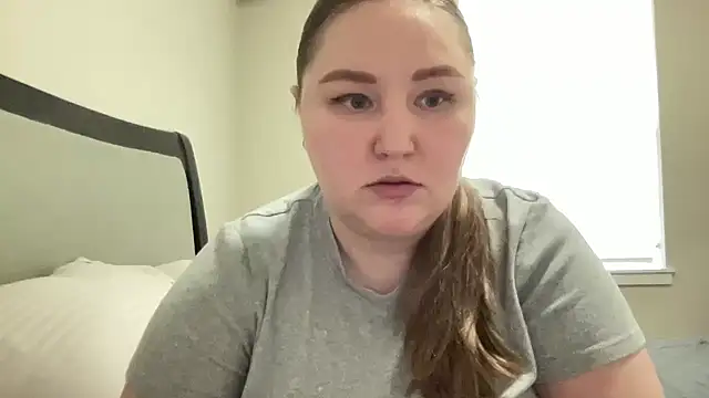 Snapshot of yadviga chatting on 03.18.26 yadviga online show from 03.18.26