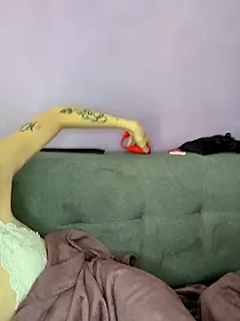 chachalette444 online show from 12.21.25