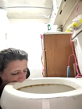 Snapshot of UniqueKorn86 chatting on 02.12.26 UniqueKorn86 online show from 02.12.26