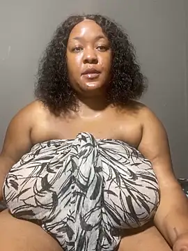 Missmoox24 online show from 11.07.25