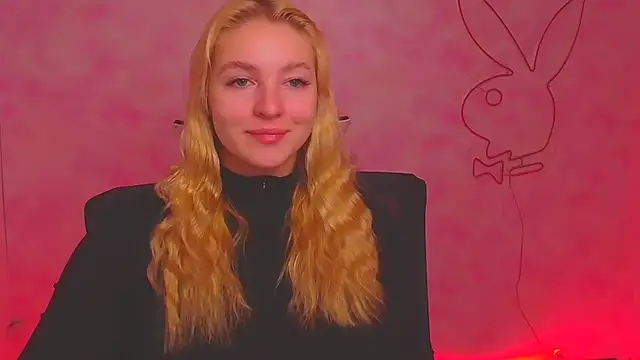 Milka kiss  online show from 12.17.24