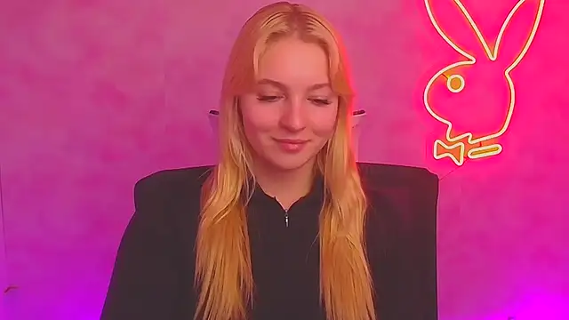 Milka kiss  online show from 01.11.25