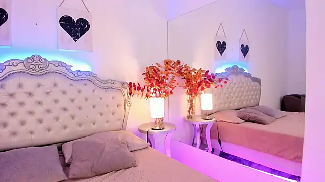 NiaColusi online show from 09.30.25