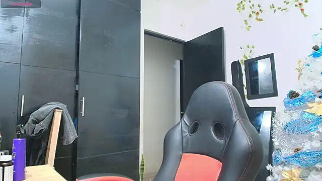 Haruto2001 online show from 12.17.24