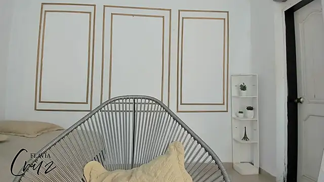 flavia cruz online show from 09.18.25