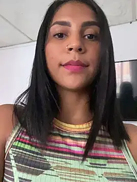 Snapshot of sharonmiller_2_ chatting on 02.25.25 sharonmiller 2 online show from 02.25.25