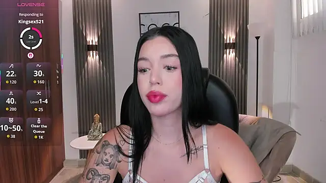 Snapshot of zoee_jackson chatting on 06.01.26 zoee jackson online show from 06.01.26