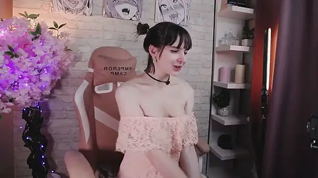 ManuTaya online show from 12.08.24