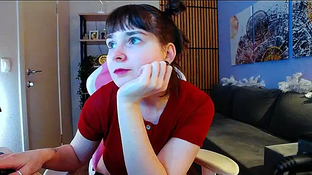 ManuTaya online show from 01.08.26