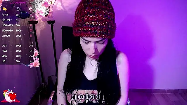 katty 8 online show from 09.18.25