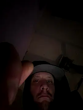 Snapshot of matte36_ chatting on 10.26.25 matte36 online show from 10.26.25