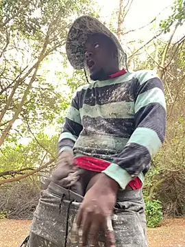 Snapshot of Andricastro chatting on 12.10.24 Andricastro online show from 12.10.24