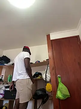 Snapshot of Andricastro chatting on 01.05.25 Andricastro online show from 01.05.25