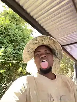 Snapshot of Andricastro chatting on 03.04.25 Andricastro online show from 03.04.25