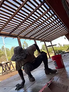 Snapshot of Andricastro chatting on 03.04.25 Andricastro online show from 03.04.25