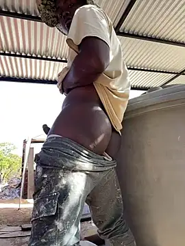 Snapshot of Andricastro chatting on 03.10.25 Andricastro online show from 03.10.25