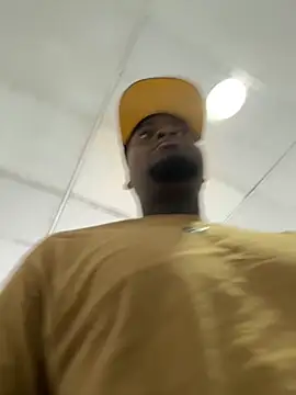 Snapshot of Andricastro chatting on 09.08.25 Andricastro online show from 09.08.25