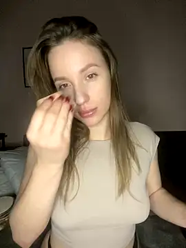 Snapshot of EdnaBradley chatting on 12.02.25 EdnaBradley online show from 12.02.25