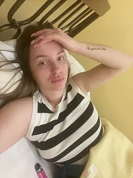 Snapshot of EdnaBradley chatting on 02.13.26 EdnaBradley online show from 02.13.26