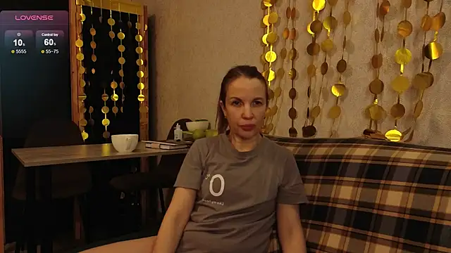 Nora Adamss online show from 02.24.26