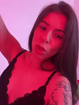 AmmyCollinsW online show from 02.13.25