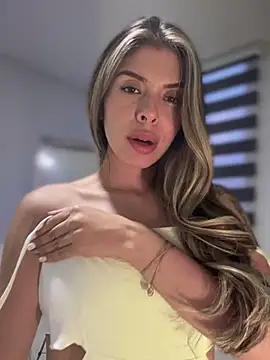 AmmyCollinsW online show from 03.08.25