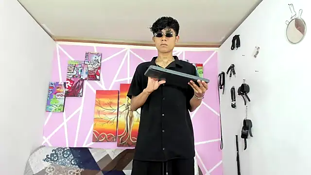 Fresahot2005 online show from 01.23.25