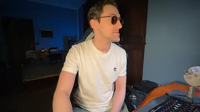 Stefisexy91 online show from 02.24.25