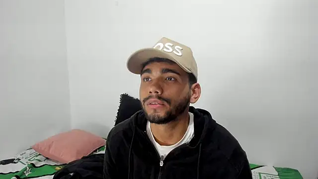 Snapshot of Dante_Damare chatting on 12.03.24 Dante Damare online show from 12.03.24