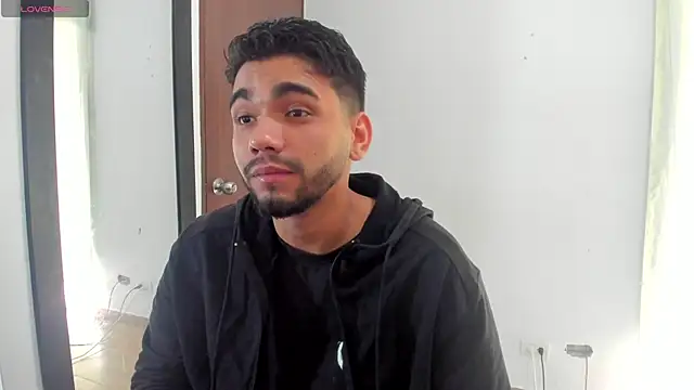 Snapshot of Dante_Damare chatting on 02.27.25 Dante Damare online show from 02.27.25