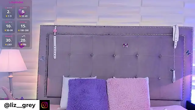 Liz grey  online show from 02.11.25