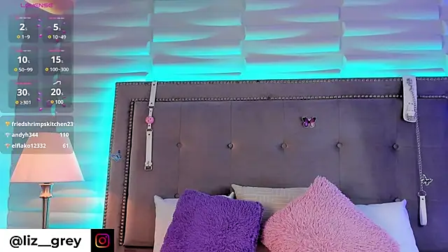 Liz grey  online show from 03.01.25