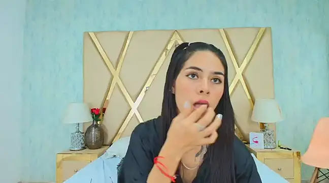 NicoleEsposito online show from 03.12.25