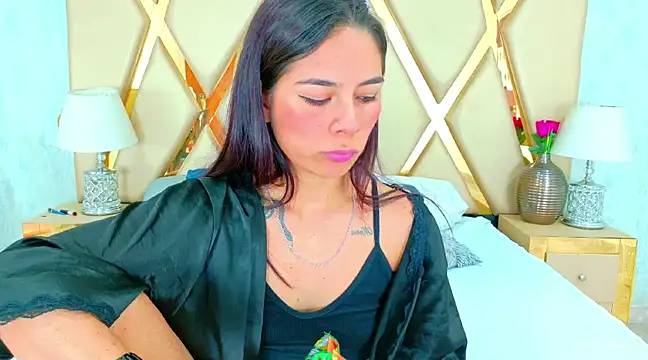 NicoleEsposito online show from 03.15.25