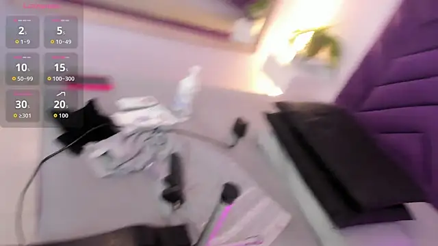 Maddyjohnsonn online show from 02.06.26