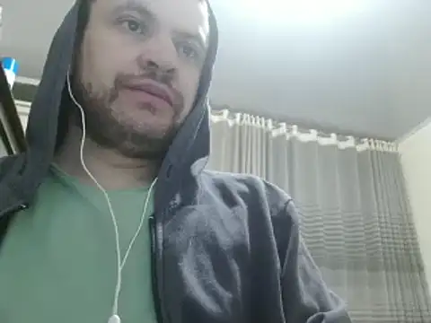 camiloking1720 online show from 12.20.24