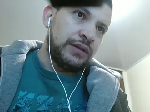 camiloking1720 online show from 02.24.25