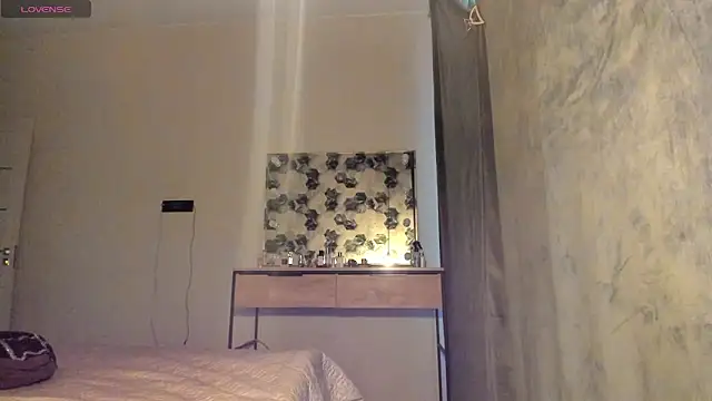 Selena Rase online show from 11.30.25