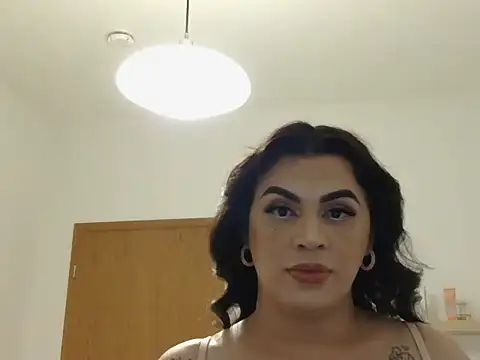 Dulce hot 23  online show from 04.29.26