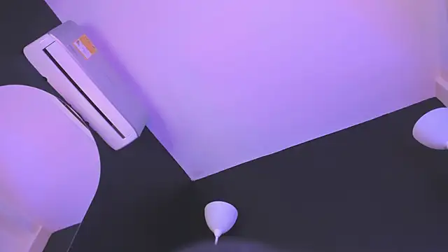 ALICEPOIXXXON online show from 03.15.25