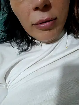 nazii010 online show from 10.18.25