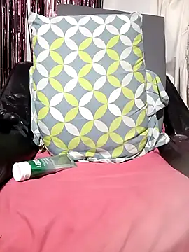 Snapshot of Joagorditahot chatting on 12.20.25 Joagorditahot online show from 12.20.25