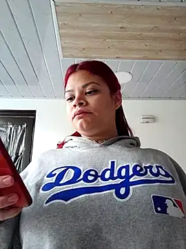 Snapshot of IamAlana_ chatting on 05.17.26 IamAlana online show from 05.17.26