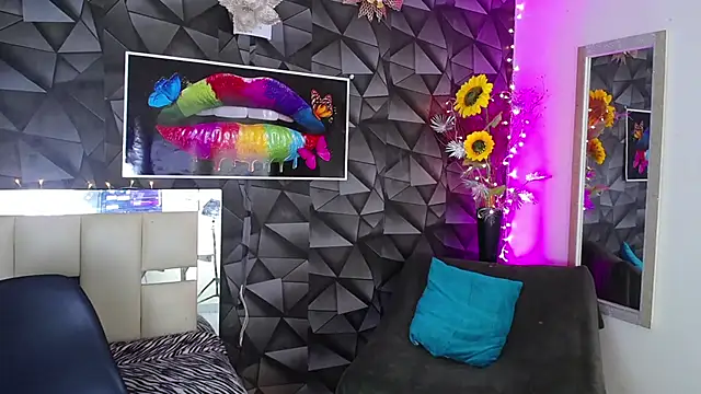 Demitryo online show from 12.28.24