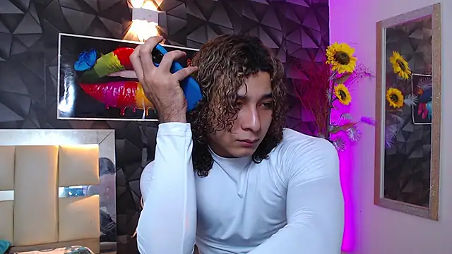 Demitryo online show from 03.15.25