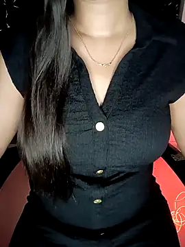 Snapshot of Ms_Neera chatting on 05.08.26 Ms Neera online show from 05.08.26