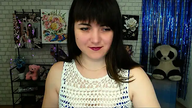 Darina M  online show from 02.22.25